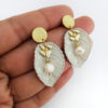 PENDIENTES HOJA BEIGE - Imagen 2